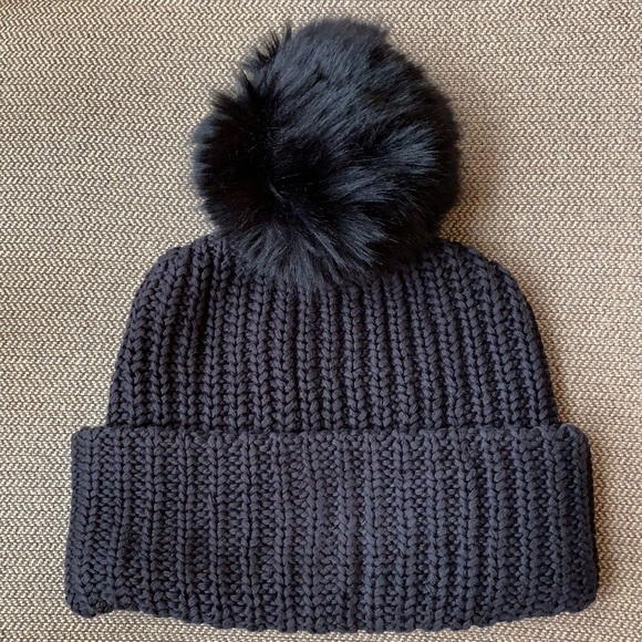 Love Your Melon Batman Black Pom Beanie - Picture 3 of 13